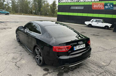 Купе Audi A5 2010 в 