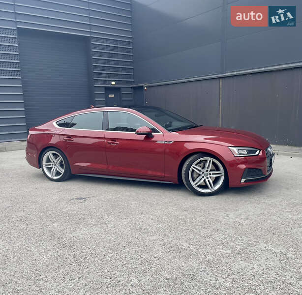 Купе Audi A5 2017 в Киеве