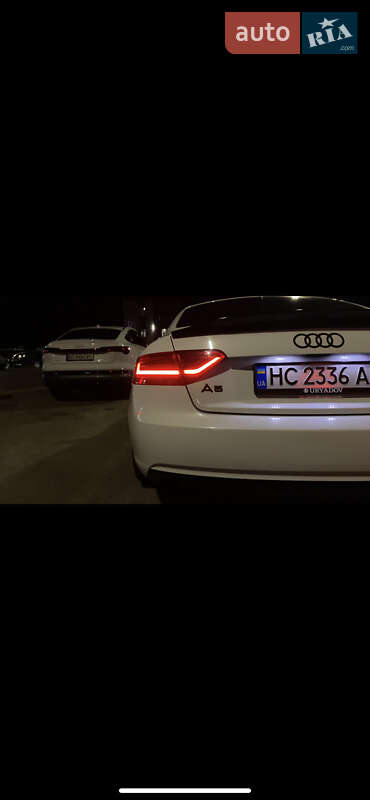 Купе Audi A5 2013 в Жовкве