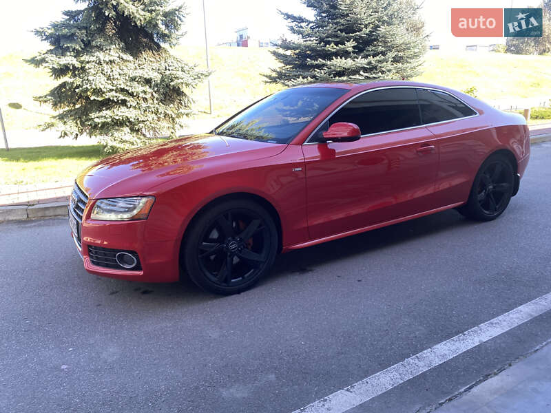 Купе Audi A5 2011 в Киеве