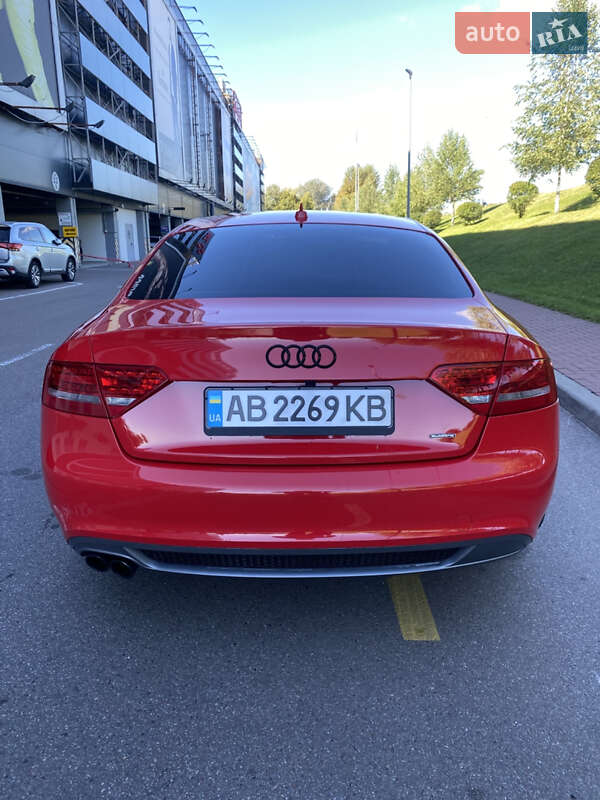 Купе Audi A5 2011 в Киеве