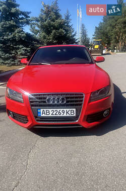 Купе Audi A5 2011 в 