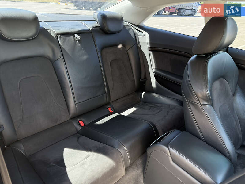 Купе Audi A5 2011 в Кропивницком
