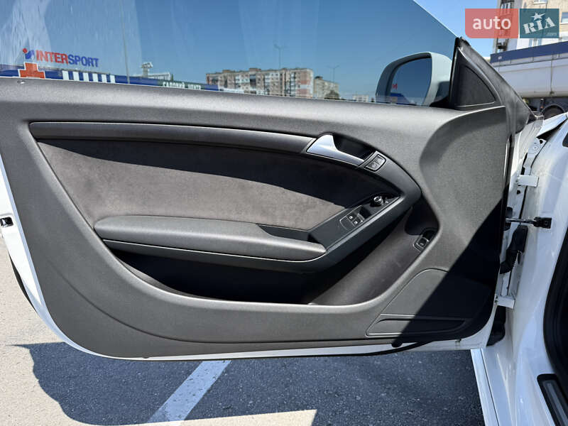Купе Audi A5 2011 в Кропивницком