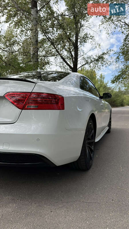 Купе Audi A5 2016 в Запорожье