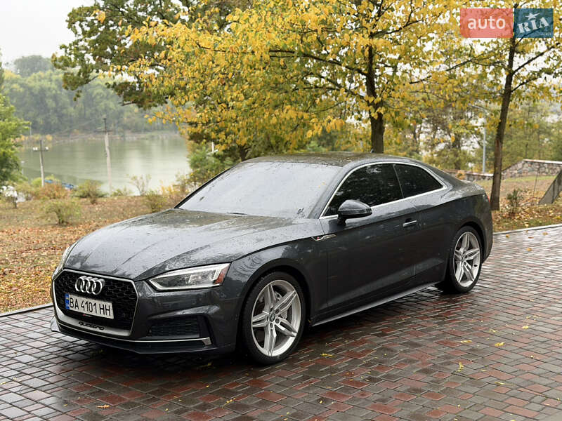 Купе Audi A5 2017 в 