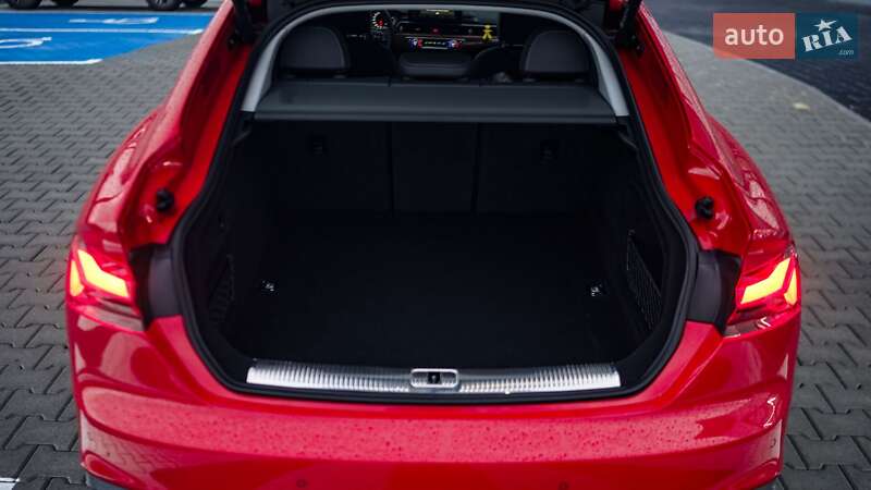 Лифтбек Audi A5 2021 в Львове
