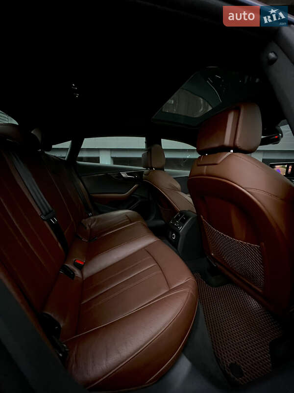 Купе Audi A5 2018 в Києві