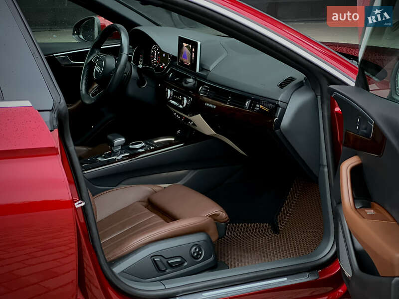 Купе Audi A5 2018 в Києві