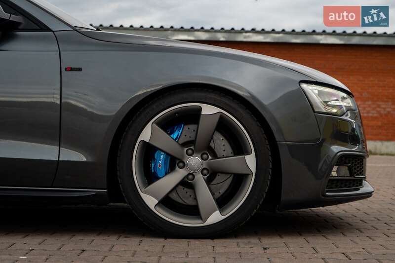 Купе Audi A5 2014 в Киеве