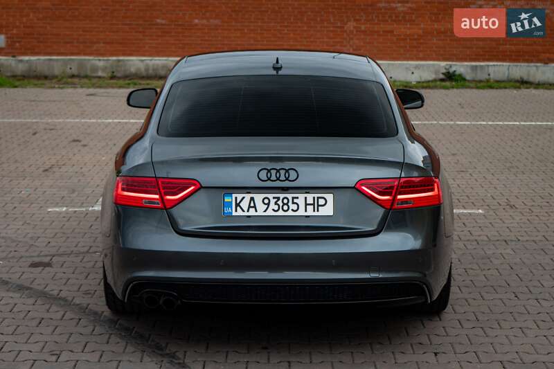 Купе Audi A5 2014 в Киеве