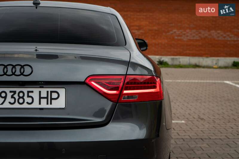 Купе Audi A5 2014 в Киеве