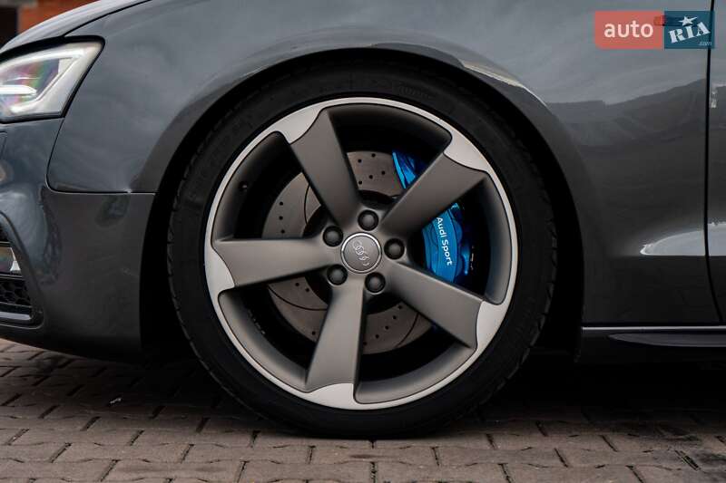 Купе Audi A5 2014 в Киеве