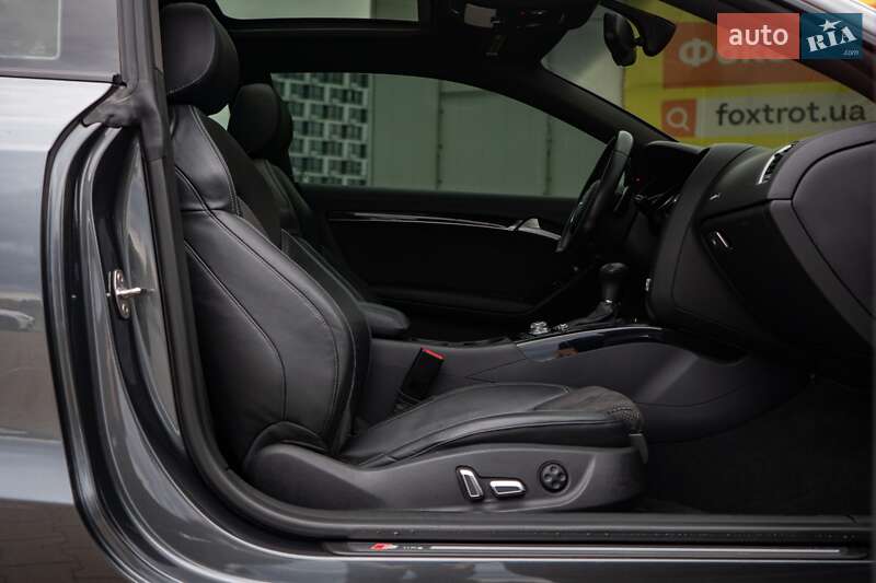 Купе Audi A5 2014 в Киеве