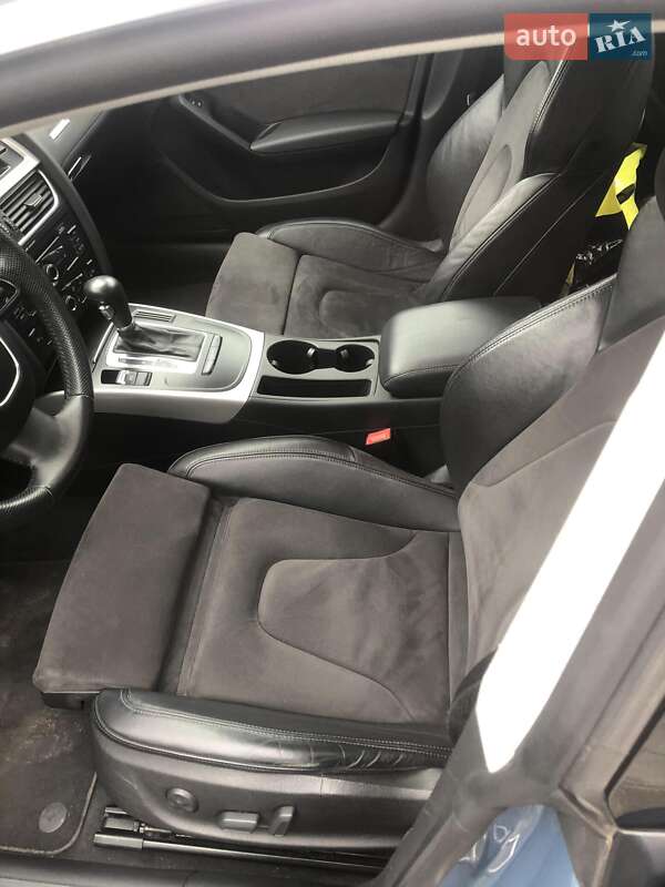 Купе Audi A5 2009 в Петропавловской Борщаговке