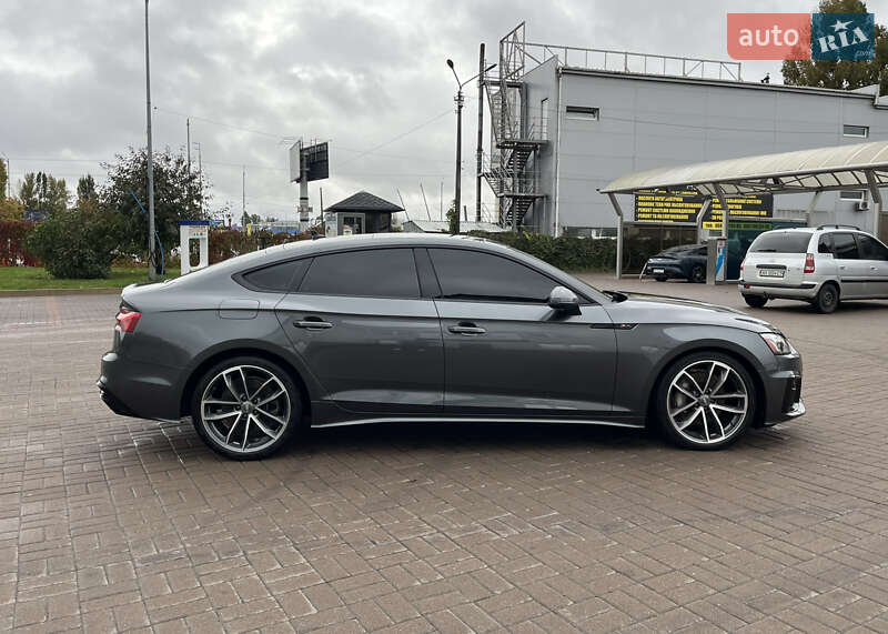 Лифтбек Audi A5 2020 в Киеве