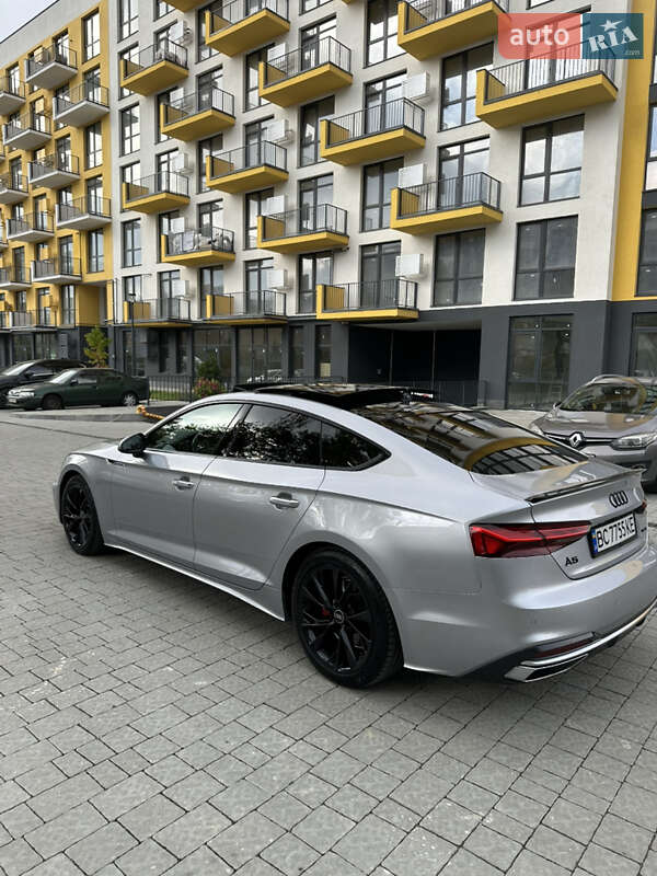 Ліфтбек Audi A5 2022 в Львові