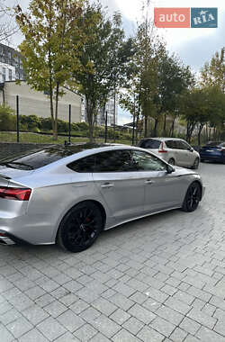 Ліфтбек Audi A5 2022 в 