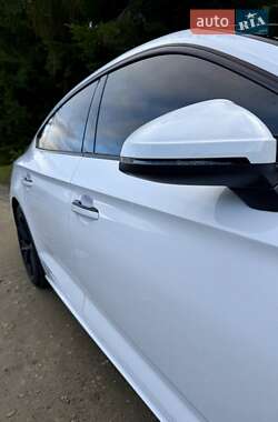 Ліфтбек Audi A5 2020 в 
