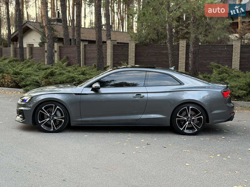 Купе Audi A5 2017 в Новомосковську