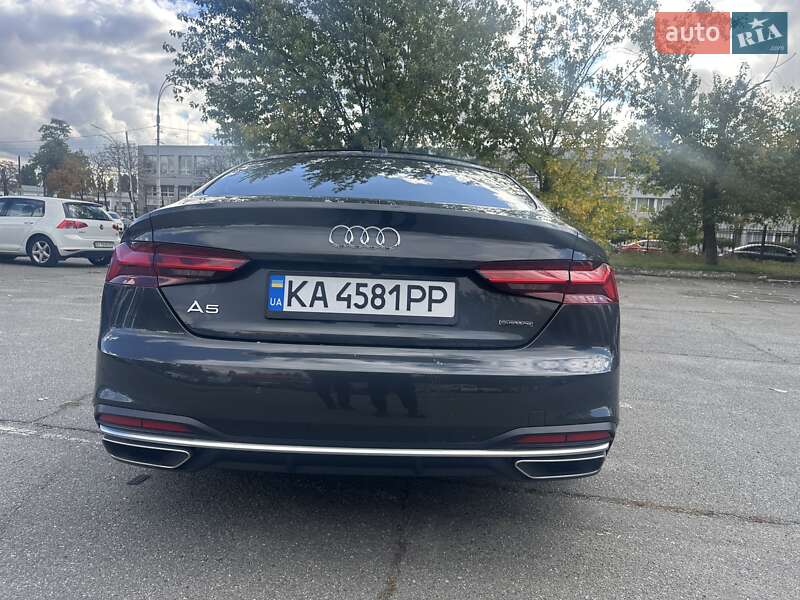 Лифтбек Audi A5 2021 в Киеве