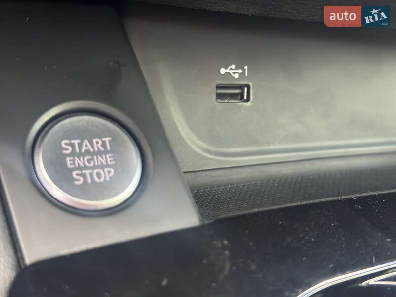 Лифтбек Audi A5 2021 в Киеве