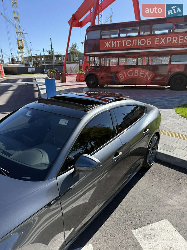 Ліфтбек Audi A5 2023 в Львові