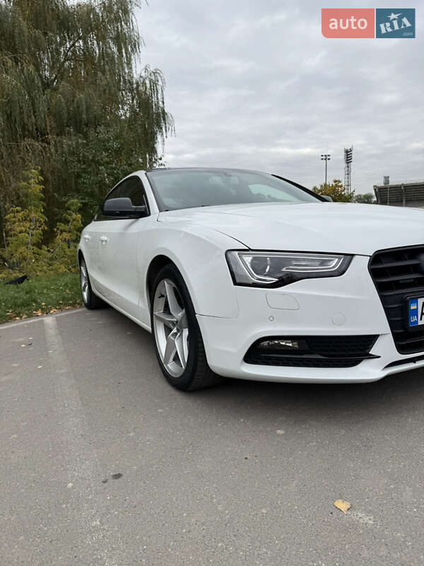 Купе Audi A5 2012 в Ивано-Франковске