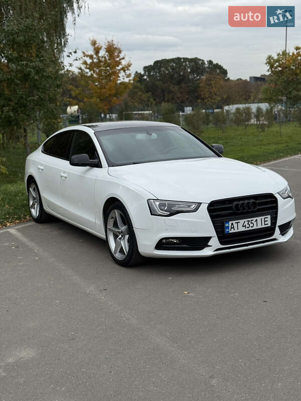 Купе Audi A5 2012 в Ивано-Франковске