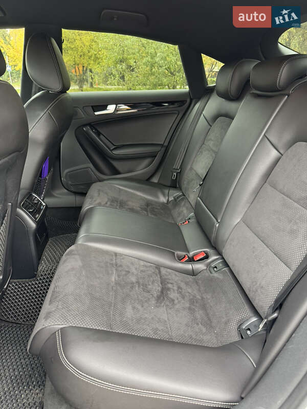 Купе Audi A5 2012 в Ивано-Франковске