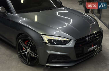 Купе Audi A5 2016 в  фото 3 Купе Audi A5 2016 в