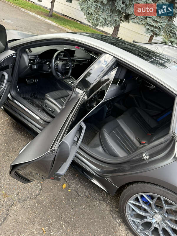 Купе Audi A5 2019 в Києві