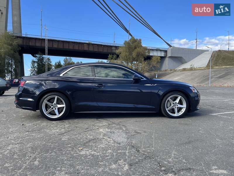 Купе Audi A5 2017 в Киеве фото 3 Купе Audi A5 2017 в Киеве