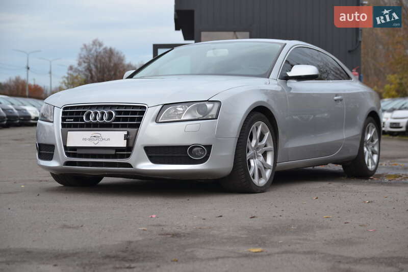 Купе Audi A5 2011 в Луцке