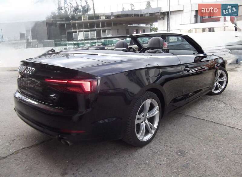 Кабріолет Audi A5 2017 в Львові