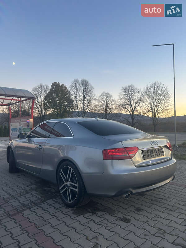 Купе Audi A5 2009 в Тячеві