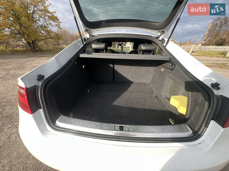 Купе Audi A5 2012 в Ровно