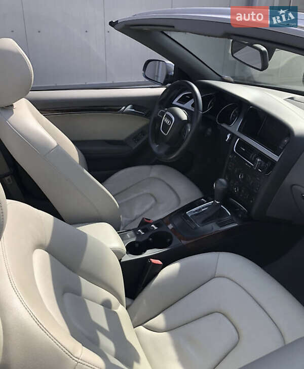 Кабріолет Audi A5 2011 в Львові