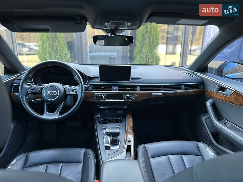 Купе Audi A5 2019 в Львове