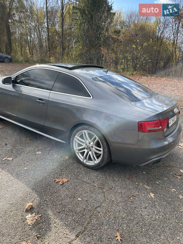 Купе Audi A5 2015 в Калуші