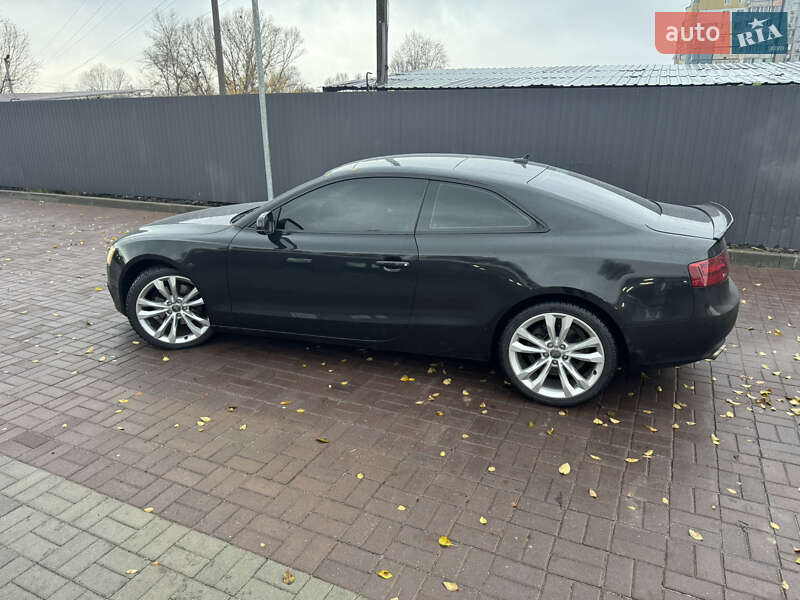 Купе Audi A5 2012 в Дніпрі