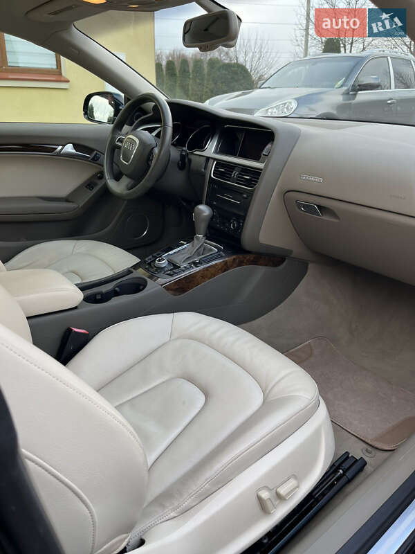 Купе Audi A5 2011 в Володимирі