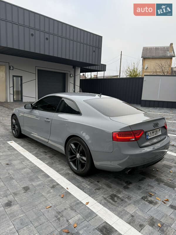Купе Audi A5 2009 в Ровно