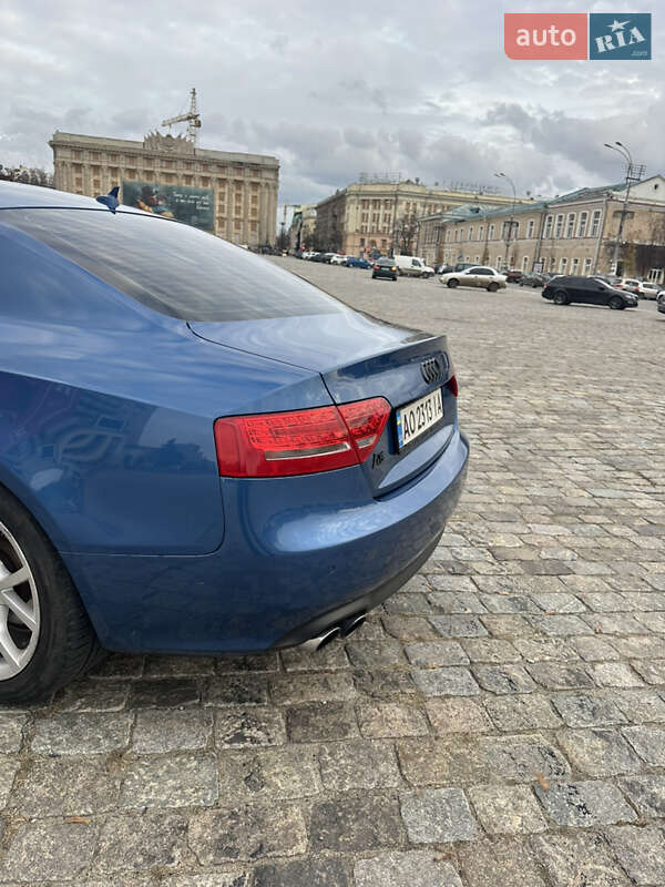 Купе Audi A5 2010 в Харкові