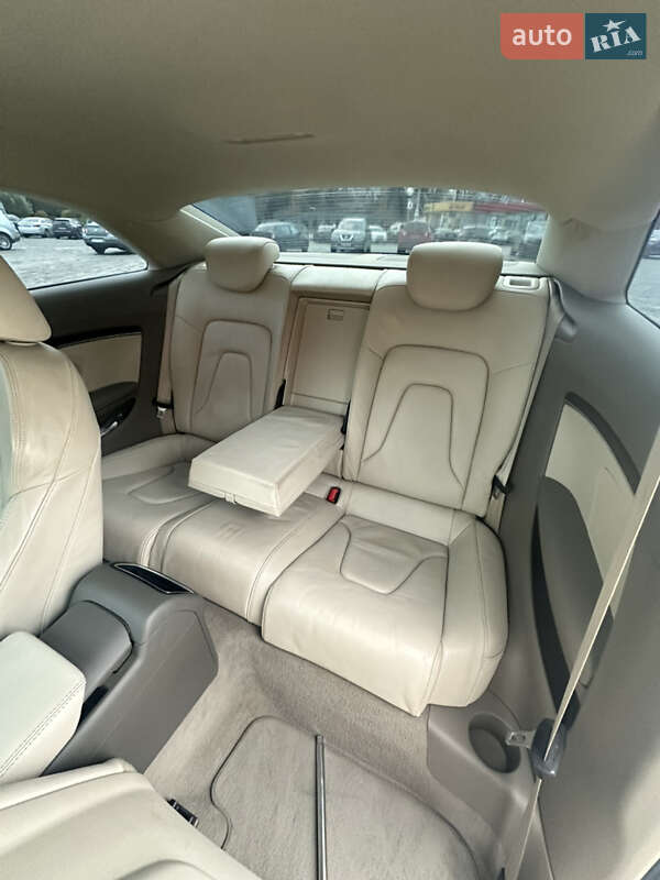 Купе Audi A5 2010 в Харкові