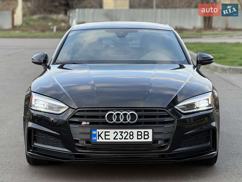 Купе Audi A5 2018 в Днепре