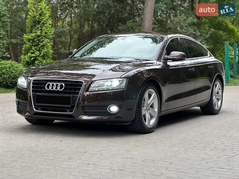 Купе Audi A5 2011 в Львове