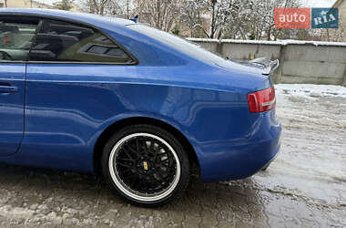 Купе Audi A5 2011 в Жовкве