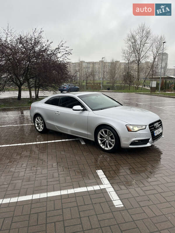 Купе Audi A5 2012 в Киеве
