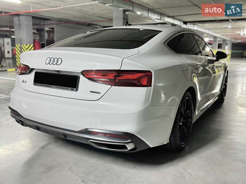 Лифтбек Audi A5 2021 в Киеве